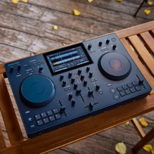 Bàn DJ AlphaTheta