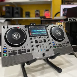 Bàn DJ Numark Mixstream Pro Go