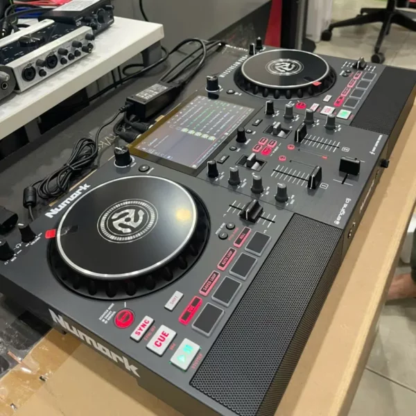 Bàn DJ Numark Mixstream Pro Plus - Hình ảnh 2