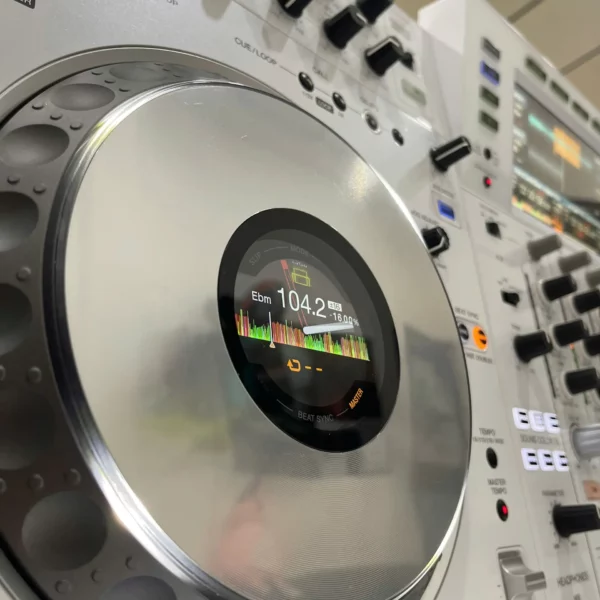 Bàn DJ Pioneer XDJ-XZ-W - Hình ảnh 5