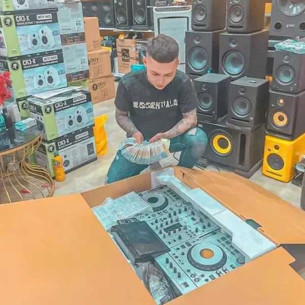 Bàn DJ Pioneer XDJ-RX3 - Hình ảnh 9