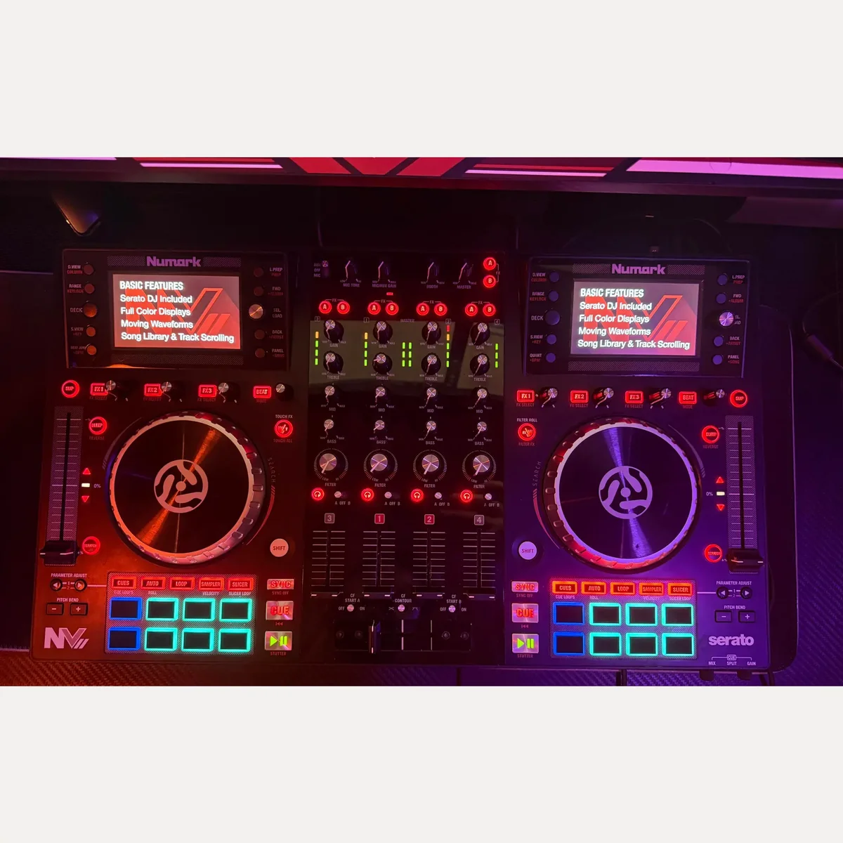 Bàn DJ Numark NV II chính hãng