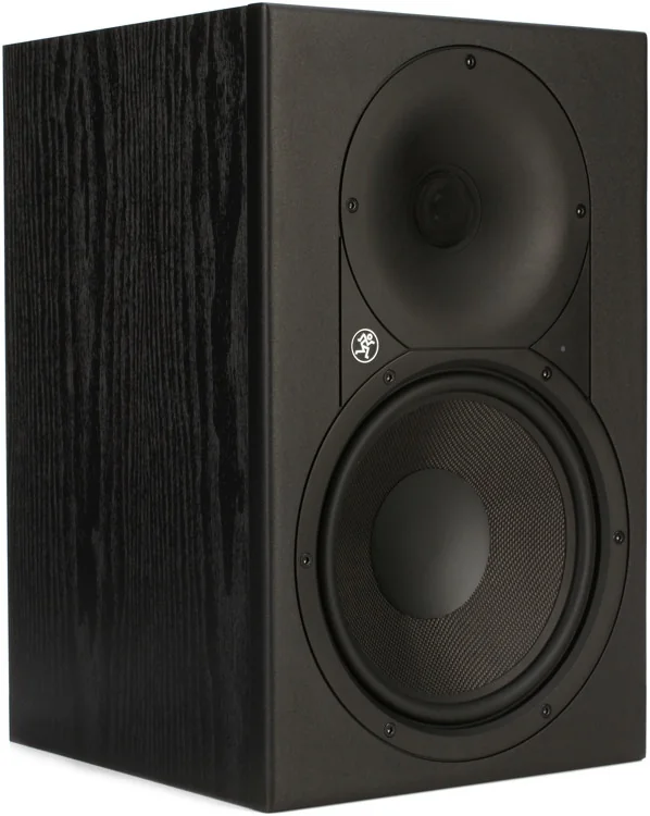 Loa kiểm âm Mackie XR824 chính hãng