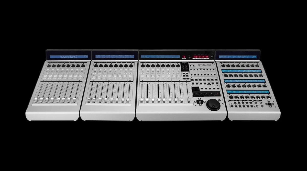 Mackie MCU Pro - hình 2